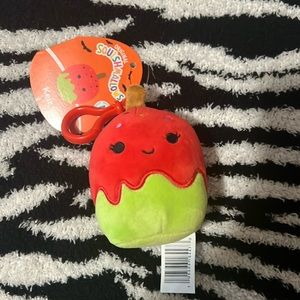 Halloween keychain squishmellow it’s a candy, apple with sprinkles